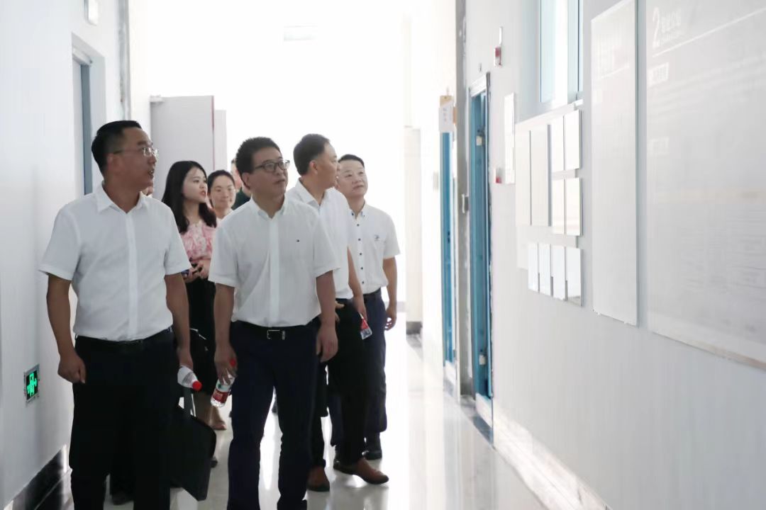 c9f21afb307da41ae893329888dbe11.jpg