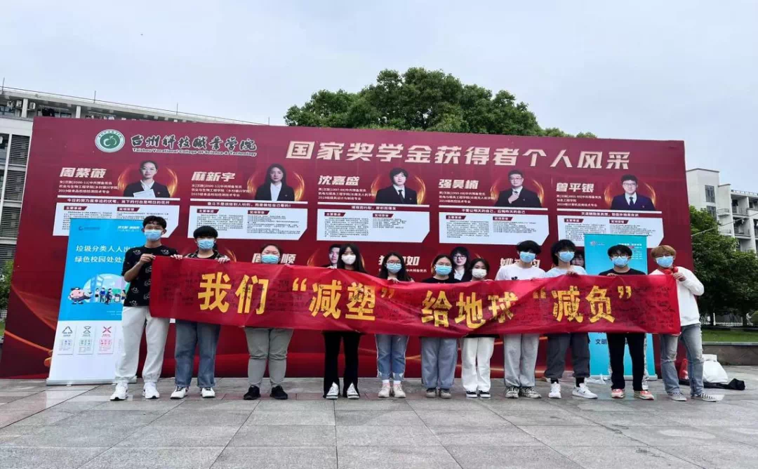 390DEE16-2BCB-4D64-BCCB-F4277DC6A7EB.png