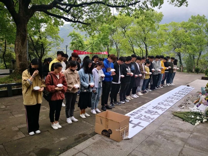1_爱奇艺.jpg 1_爱奇艺.jpg