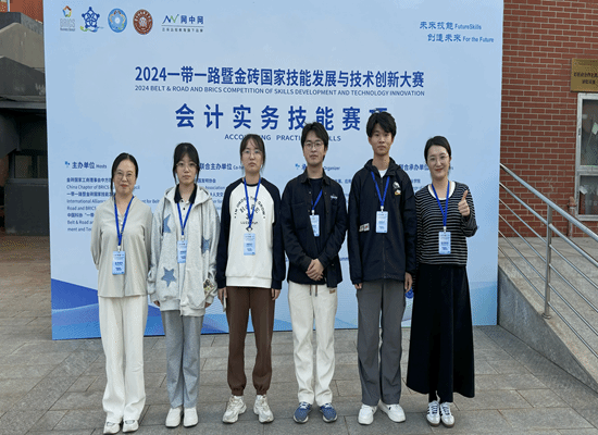 微信图片_20241021213722.png 微信图片_20241021213722.png