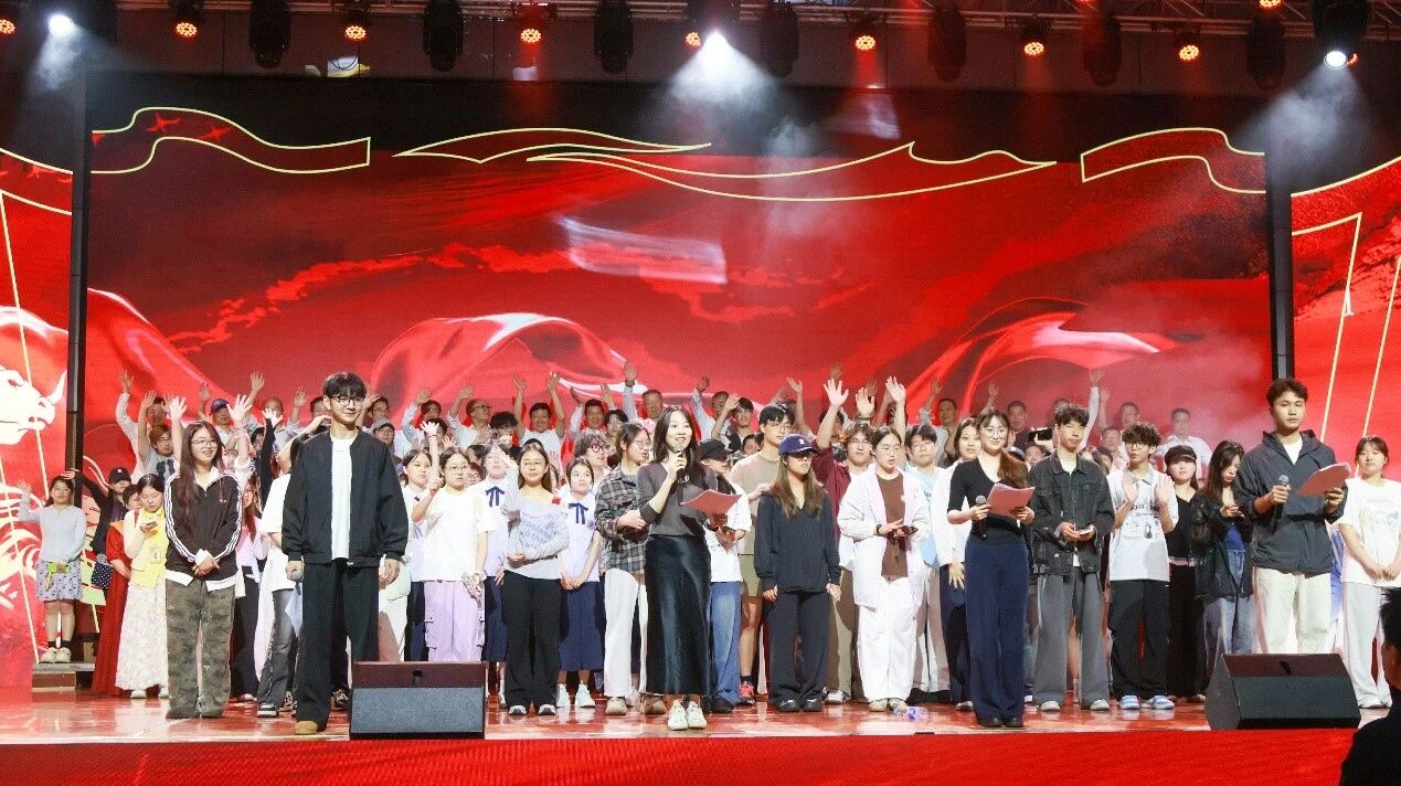 红五月2.jpg 红五月2.jpg