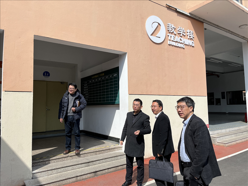 参观教学点_已修改_已修改.jpg 参观教学点_已修改_已修改.jpg