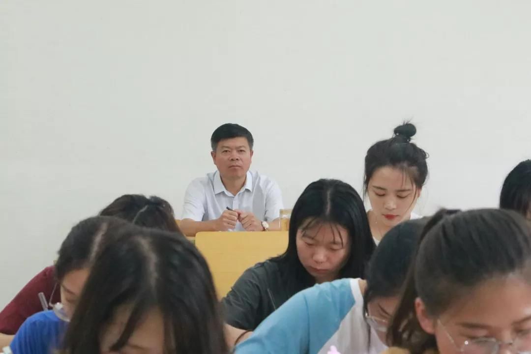 1.jpg 1.jpg
