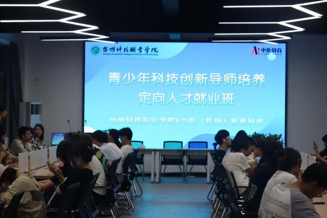 微信图片_20221014103239.jpg 微信图片_20221014103239.jpg