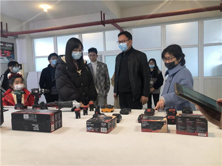 微信图片_20210125223435.jpg 微信图片_20210125223435.jpg