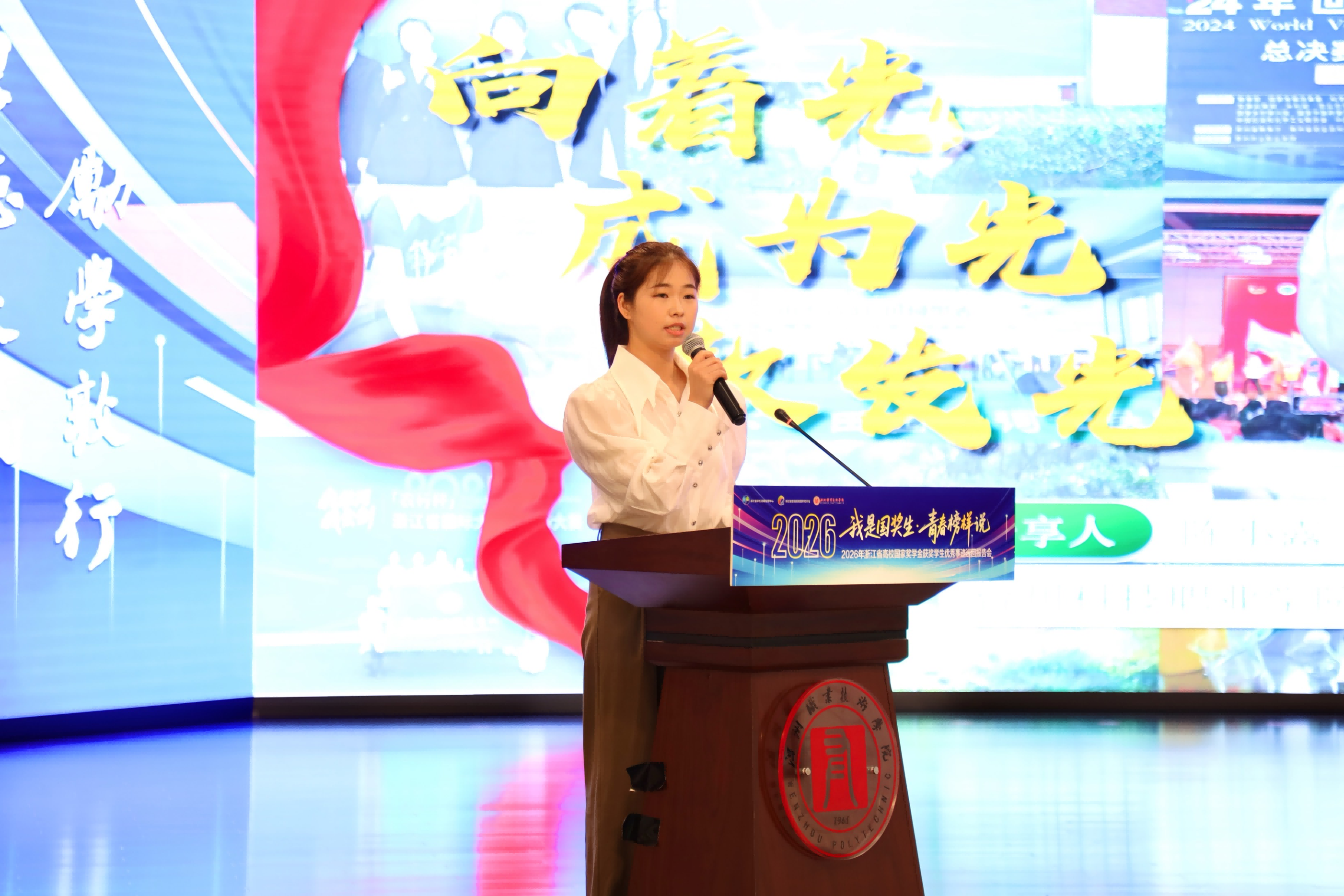 图片 2(1).png 图片 2(1).png