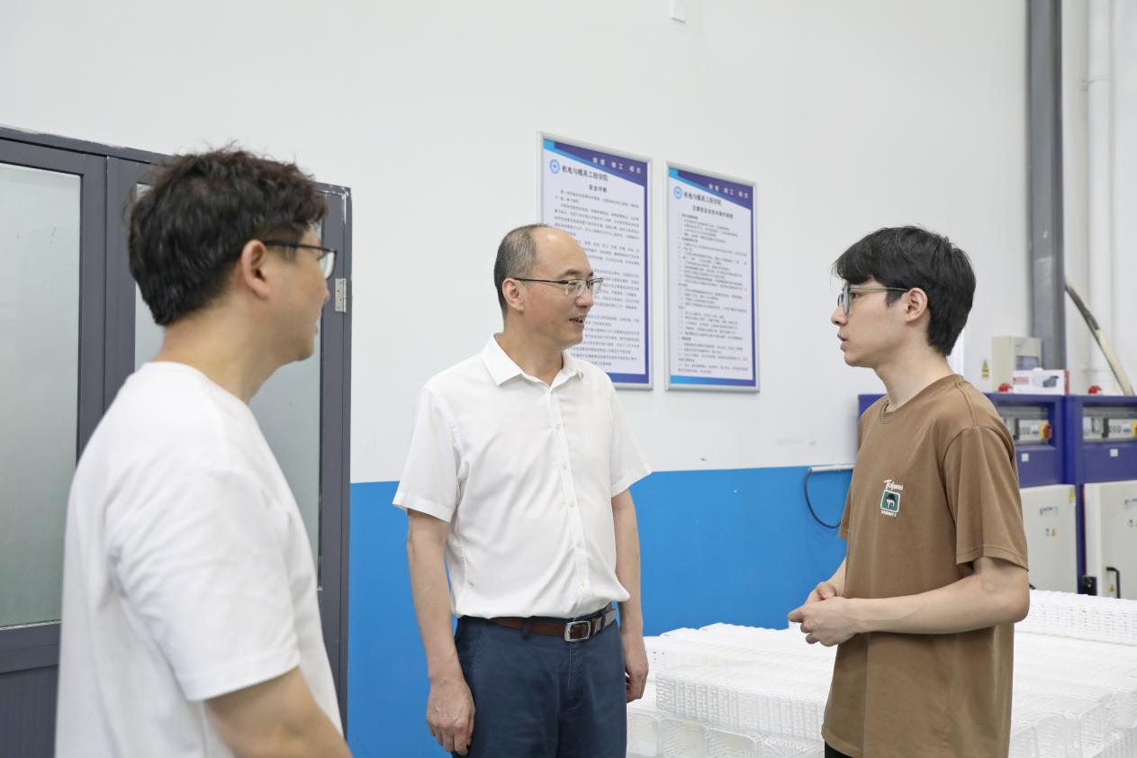 图片 1.png 图片 1.png