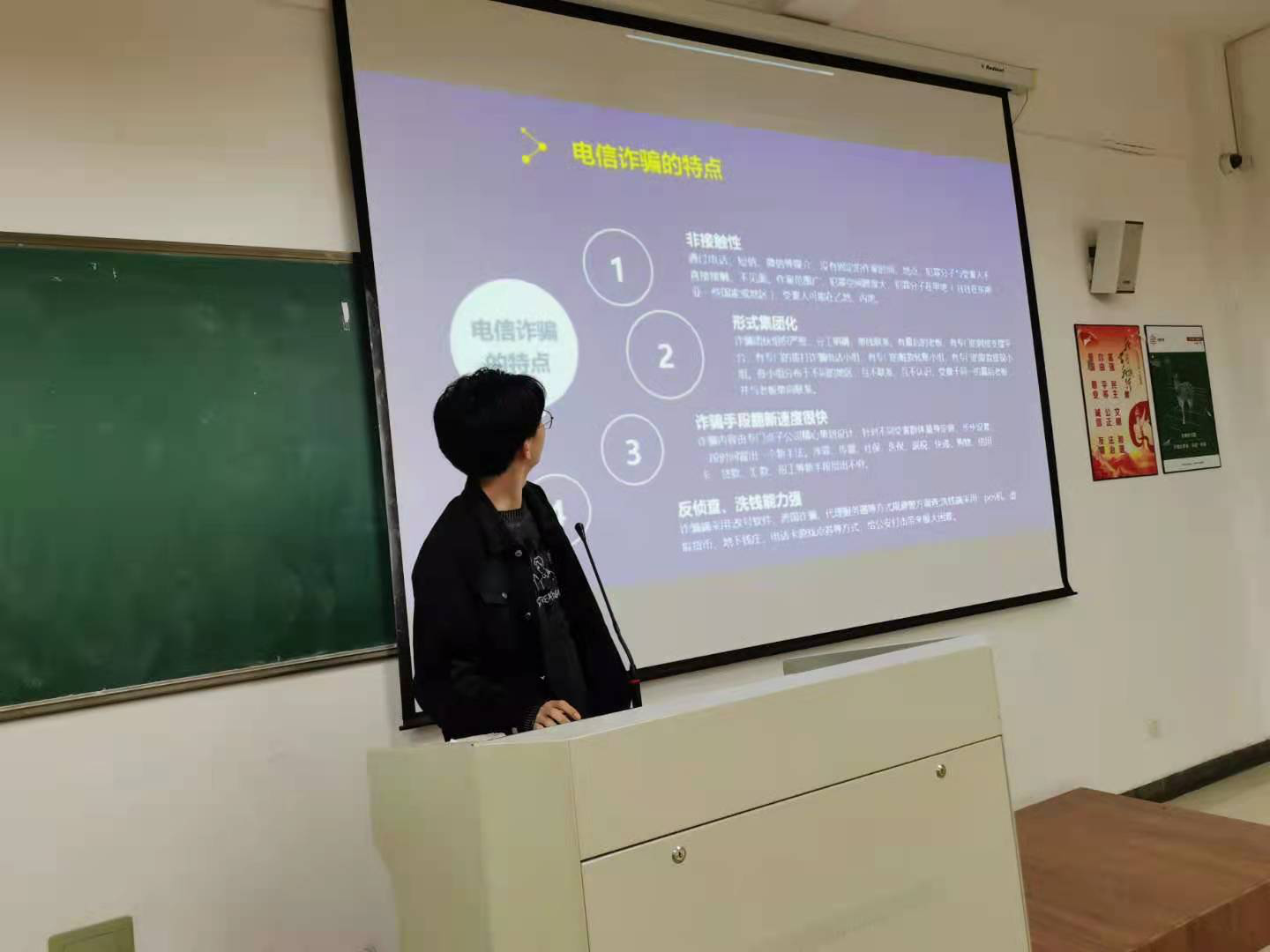 3.png 3.png