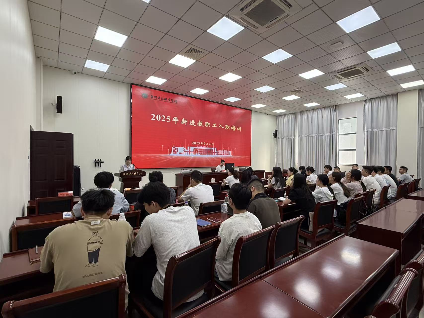 图片 4.png 图片 4.png