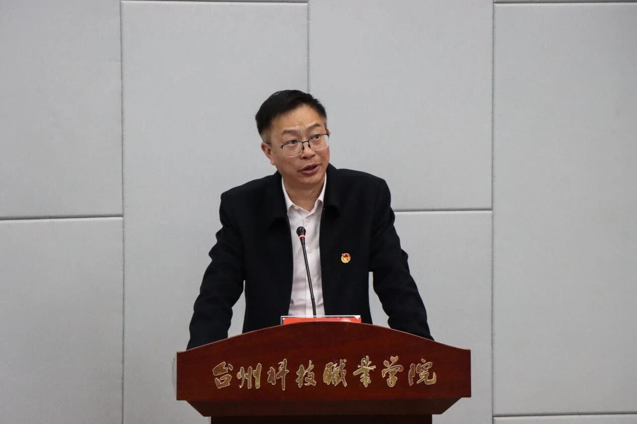 微信图片_2025-12-20_091937_515.jpg
