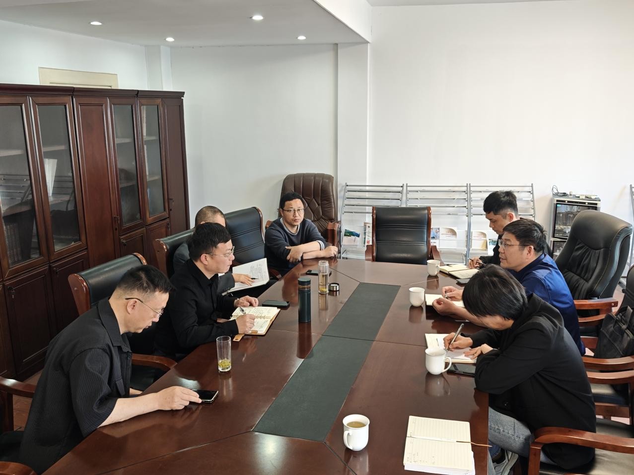 图片1.jpg 图片1.jpg