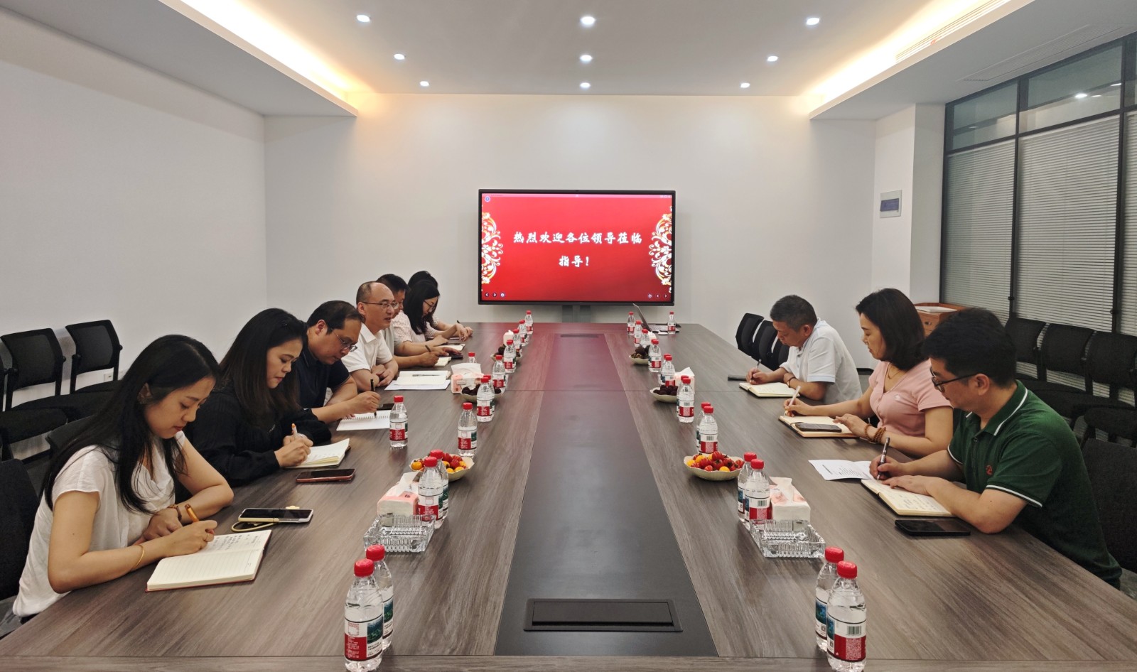 图片 1.jpg 图片 1.jpg
