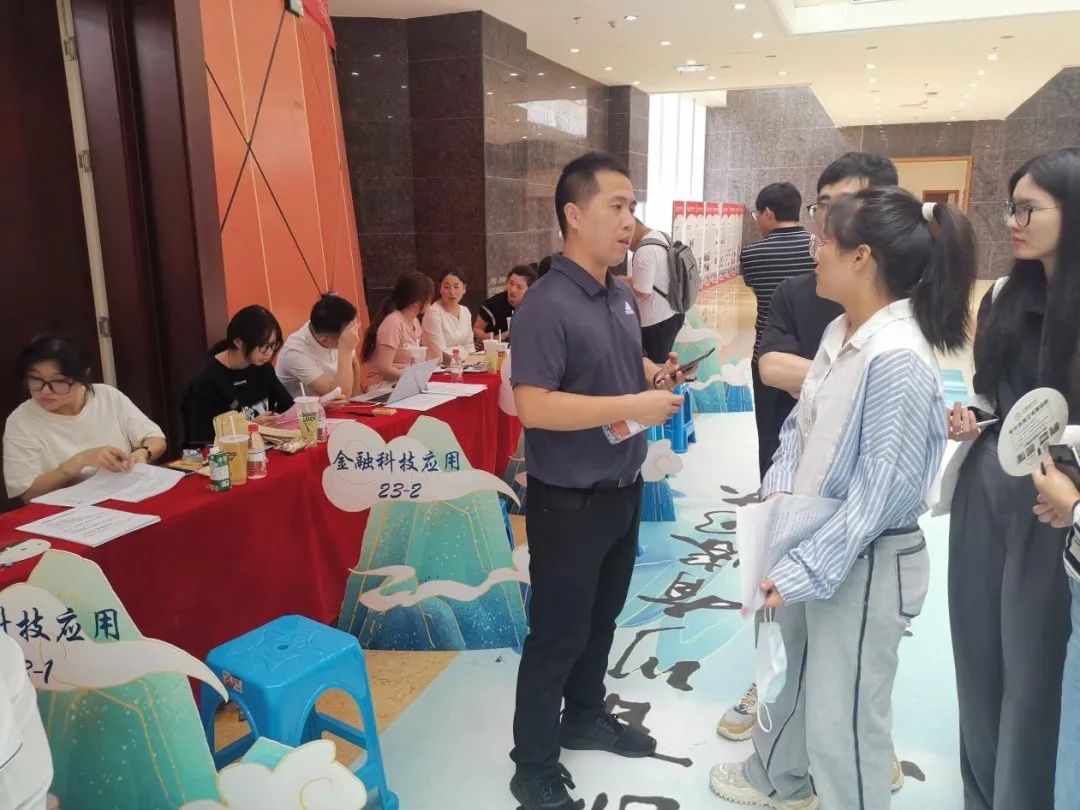 会计02.jpg 会计02.jpg
