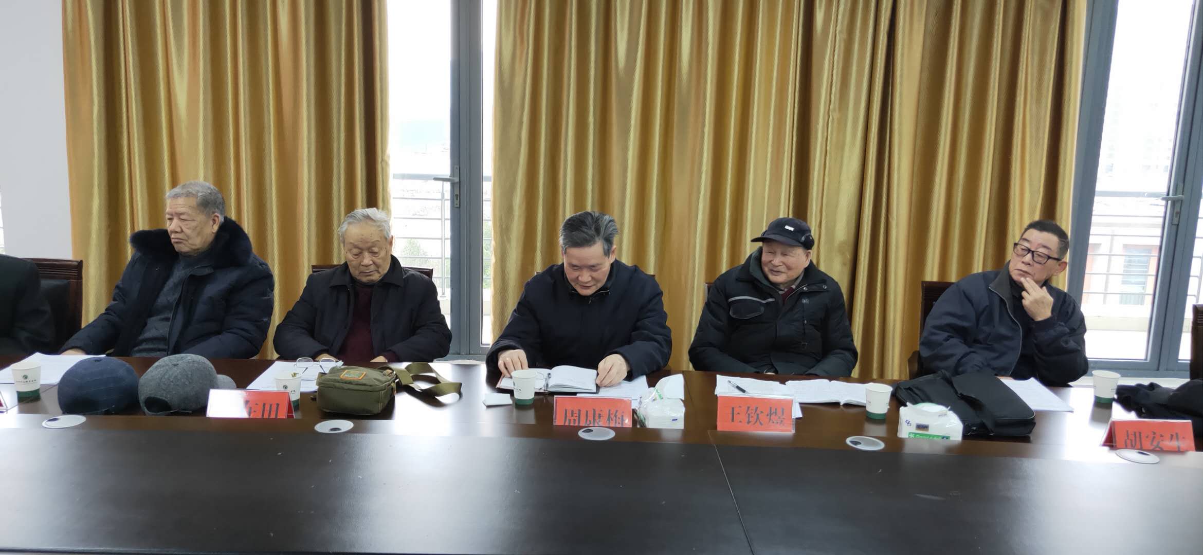 图片3.jpg 图片3.jpg