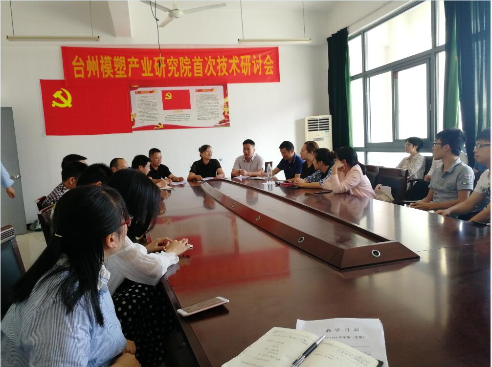 QQ截图20181010220959.jpg QQ截图20181010220959.jpg