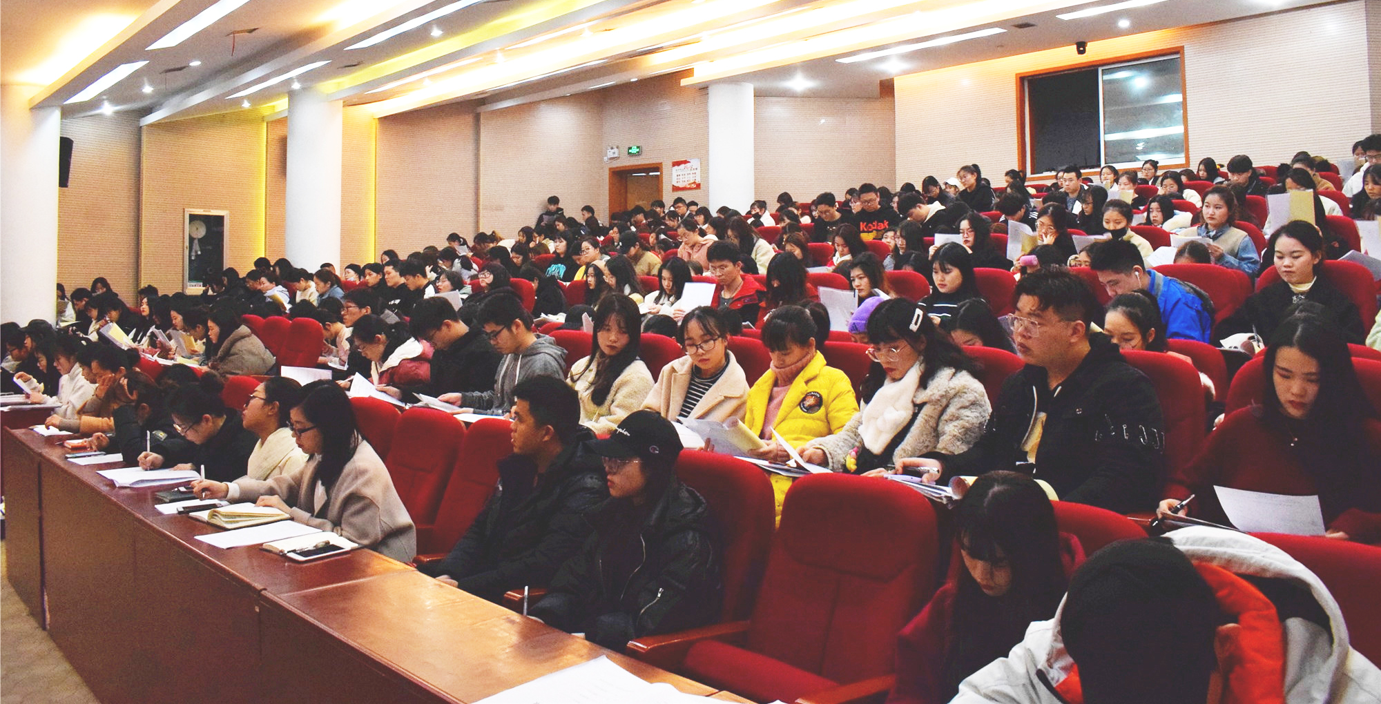 图03.jpg 图03.jpg