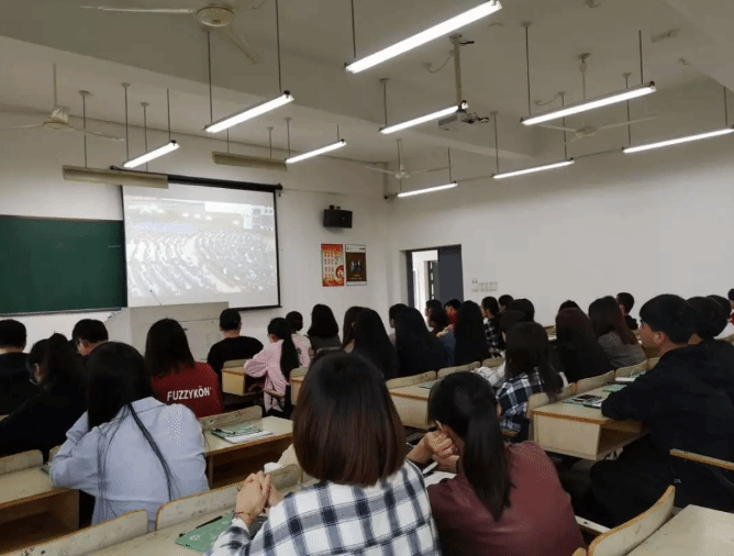 微信图片_20190501102235.png 微信图片_20190501102235.png