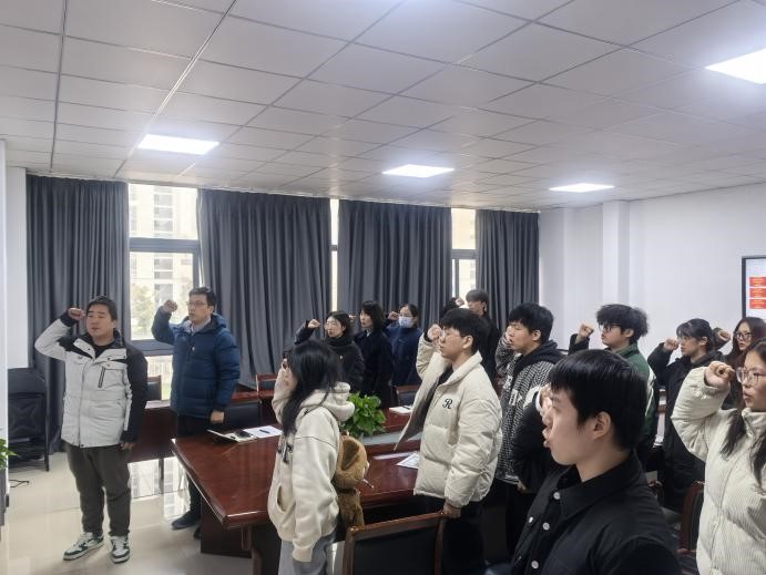 图片2.jpg 图片2.jpg