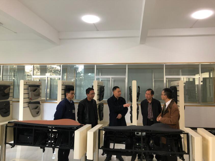 利民照片2(压缩).jpg 利民照片2(压缩).jpg