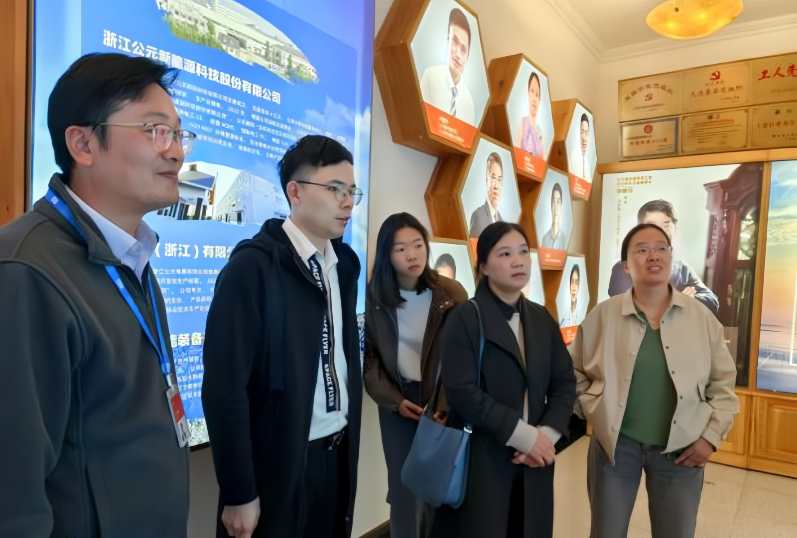 图3.jpg