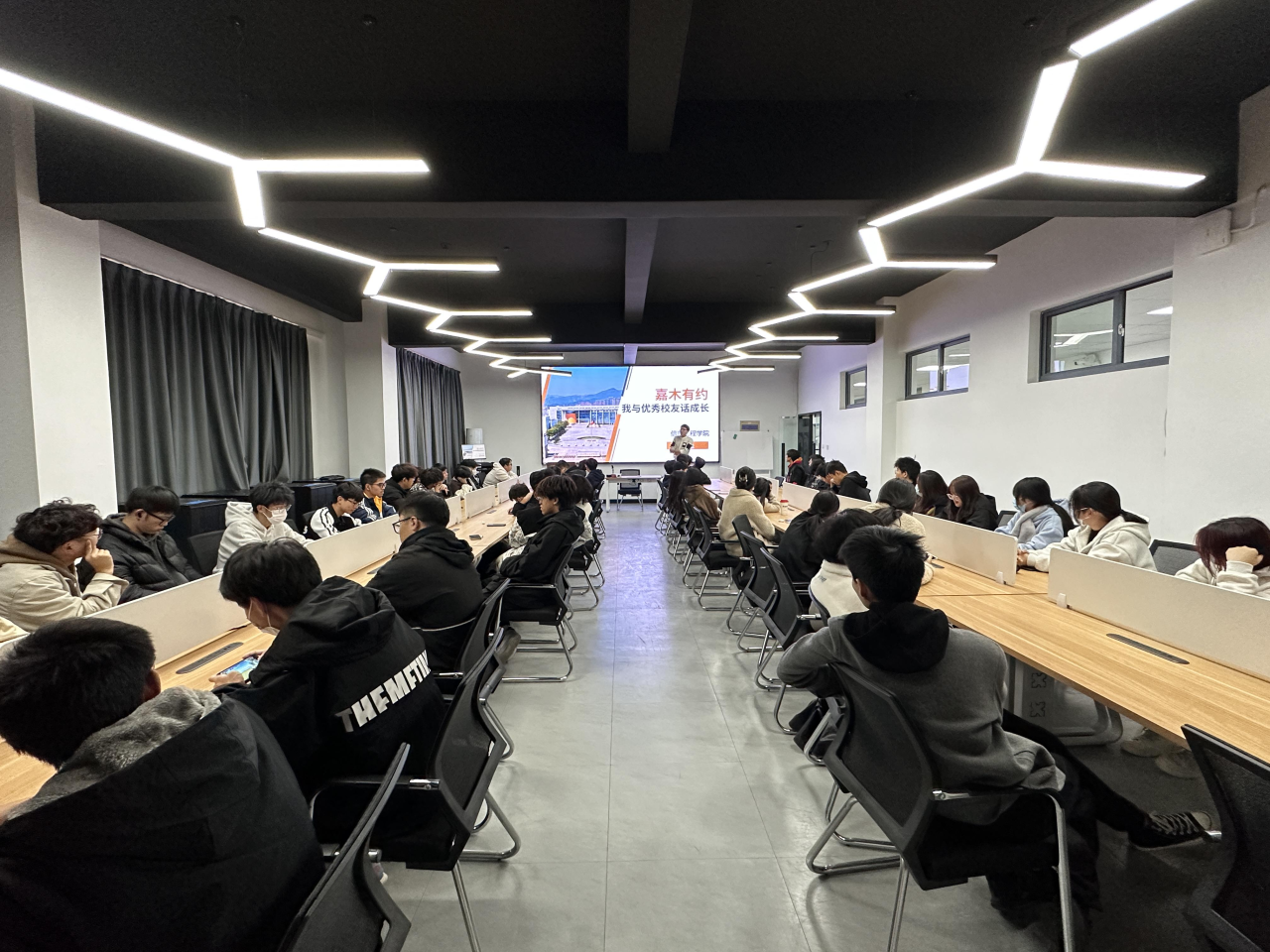 微信图片_20231212140943.png 微信图片_20231212140943.png