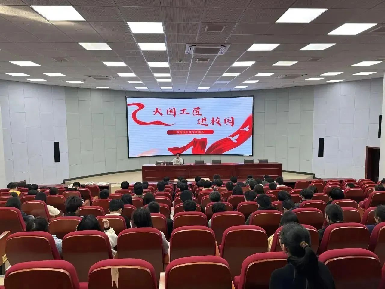 微信图片_20231212140500.jpg 微信图片_20231212140500.jpg