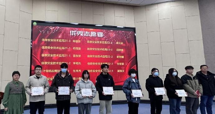 图片4.png 图片4.png
