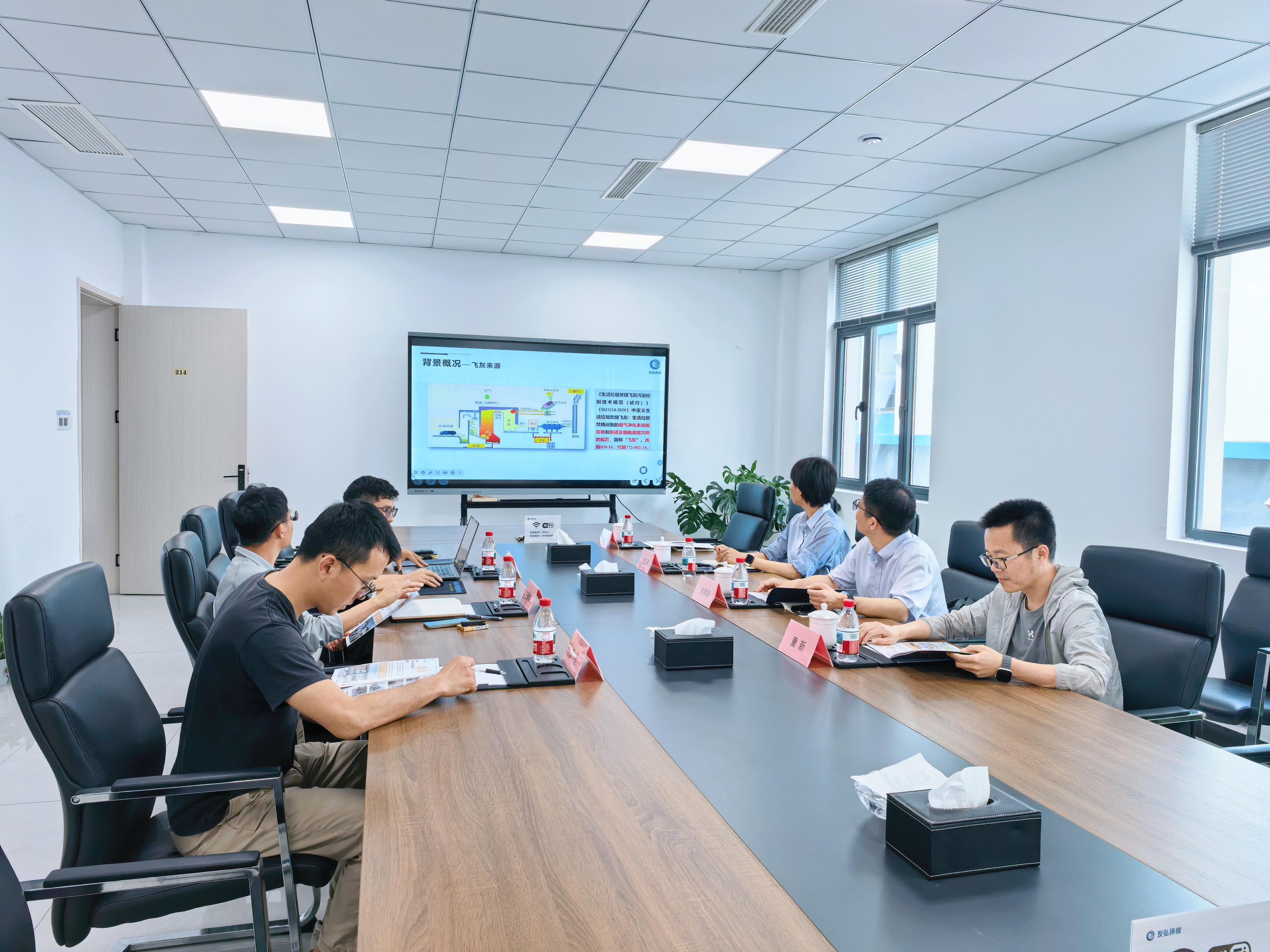 图片4.jpg 图片4.jpg