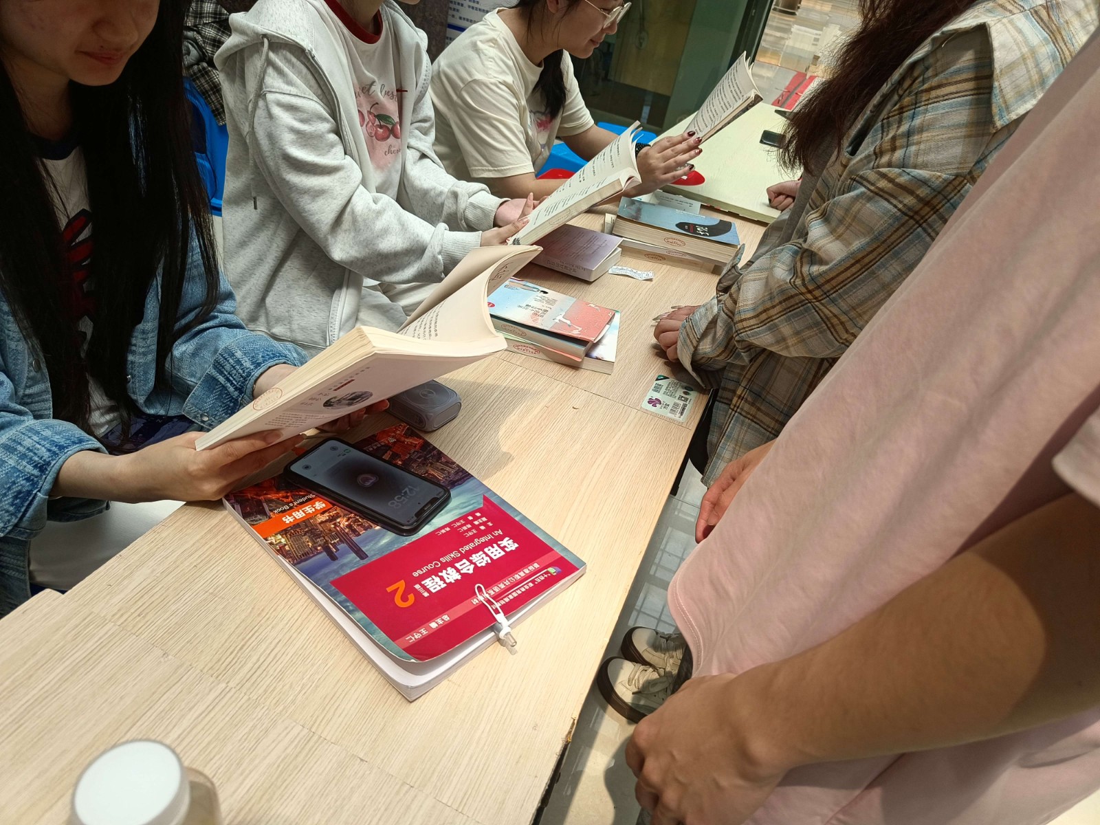 微信图片_2025-04-22_162405_641.jpg