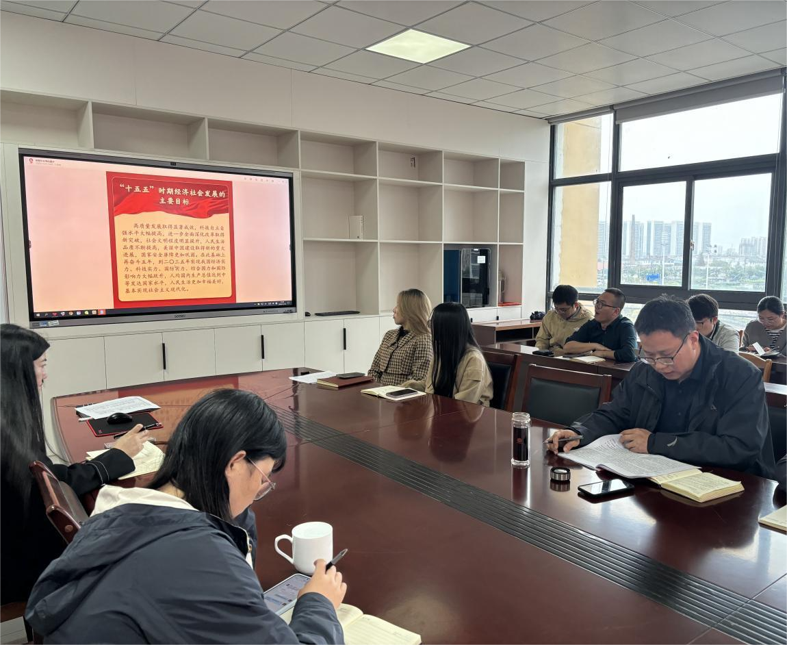 微信图片_2025-12-02_140850_899.png 微信图片_2025-12-02_140850_899.png