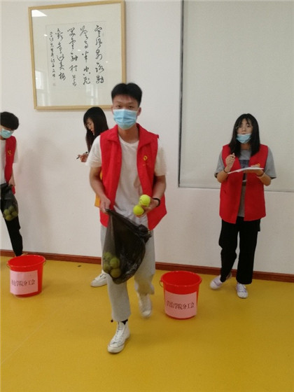 421412412_副本.jpg