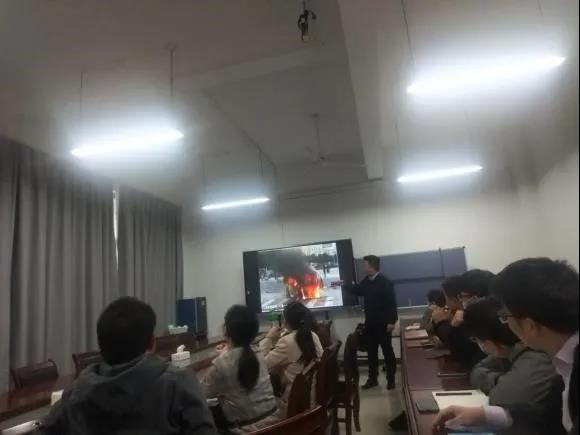 微信图片_20211111101855.jpg 微信图片_20211111101855.jpg