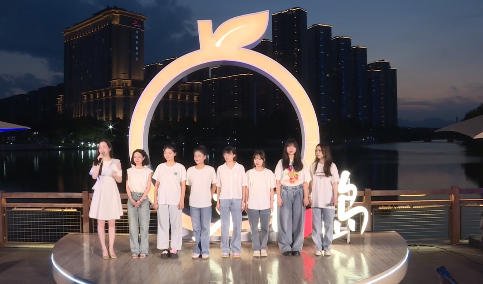 图10 合照.jpg